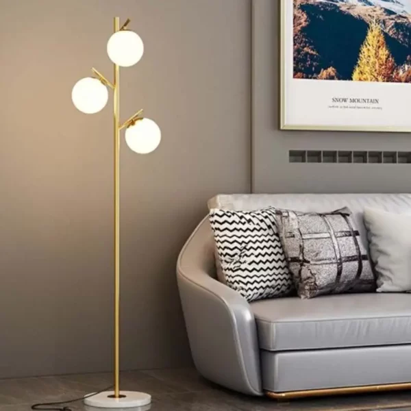 Nordic LED Glass Floor Lamp 3 Head Ball Light Marble Base For Living Room Bedroom Sofa Corner Gold Home Lighting Fixtures Lustre